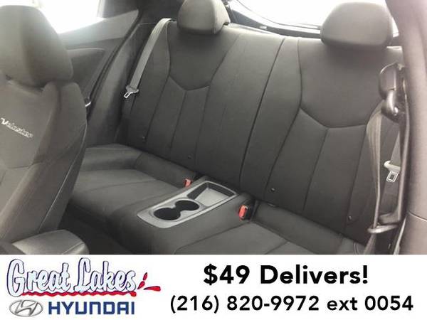 2016 Hyundai Veloster coupe Base for sale in Streetsboro, OH – photo 13