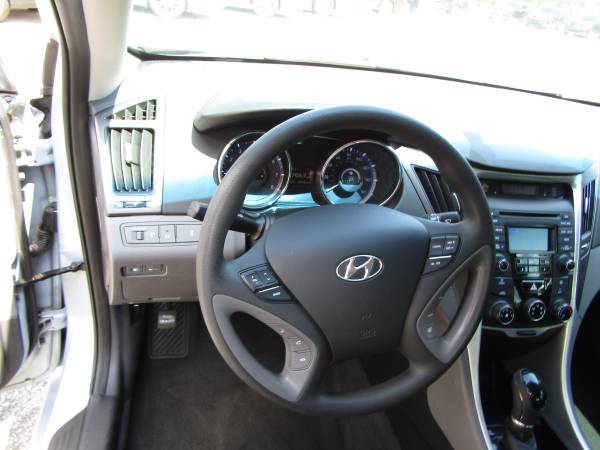 2014 Hyundai Sonata GLS - cars & trucks - by dealer - vehicle... for sale in Hernando, FL – photo 13
