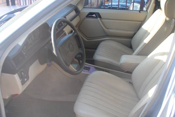 1988 Mercedes 260E light BLUE with Bone color interior 114k Miles for sale in Denver , CO – photo 11
