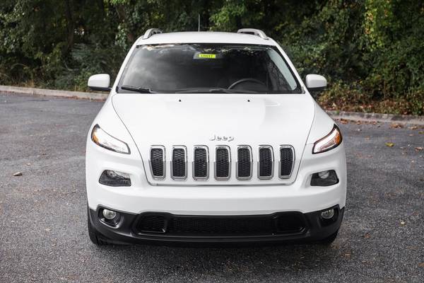 Jeep Cherokee SUV Heated Seats Remote Start Rear Camera Low Mile Nice! for sale in Myrtle Beach, SC – photo 3