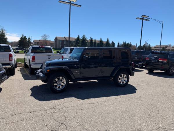 2018 Jeep Wrangler JK 4WD Unlimited Sahara for sale in Holland , MI – photo 9