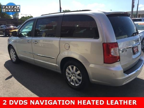 *2011* *Chrysler* *Town Country* *Touring-L* for sale in West Allis, WI – photo 12