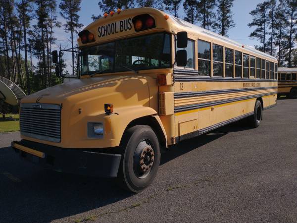 1999 Freightliner Bluebird Bus - - by dealer - vehicle for sale in Calhoun, LA – photo 2