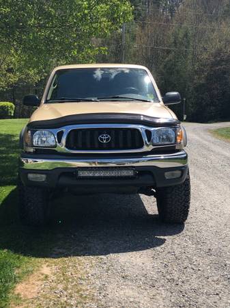 Toyota Tacoma for sale for sale in Waynesville, NC – photo 5