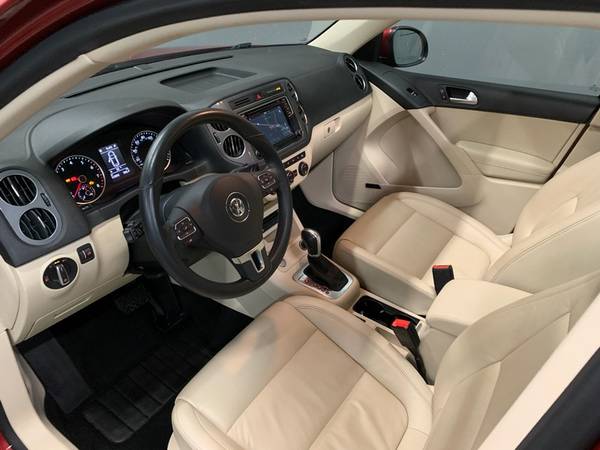 2016 Volkswagen Tiguan SEL 4Motion - - by dealer for sale in Medina, MN – photo 8