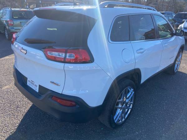 2016 Jeep Cherokee 4WD 4dr 83K Miles Cruise Loaded Up Nice Jeep -... for sale in Duluth, MN – photo 11
