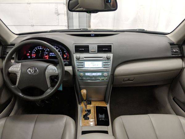 2007 TOYOTA CAMRY NEW GENER XLE for sale in North Randall, OH – photo 13