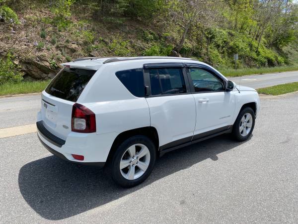 2014 Jeep Compass Latitude 4WD - - by dealer - vehicle for sale in Marshall, NC – photo 11