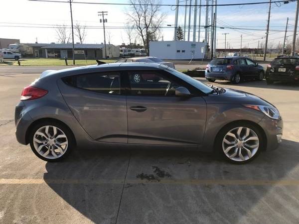 2012 *Hyundai* *Veloster* *Base* - cars & trucks - by dealer -... for sale in Medina, OH – photo 8