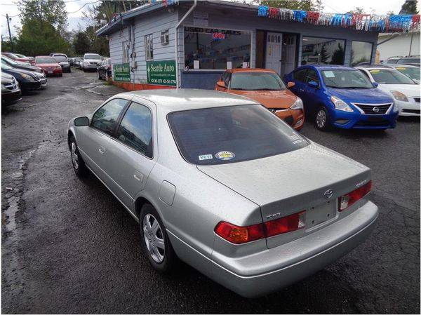 2001 Toyota Camry LE Sedan 4D FREE CARFAX ON EVERY VEHICLE! for sale in Lynnwood, WA – photo 7
