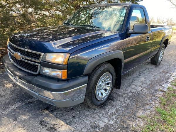 2007 Chevrolet Chevy Silverado 1500 Classic Work Truck 2dr Regular for sale in Valley Falls, KS – photo 4