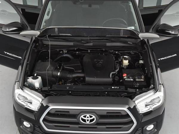 2016 Toyota Tacoma Double Cab SR5 Pickup 4D 5 ft pickup BLACK - for sale in Saint Louis, MO – photo 4