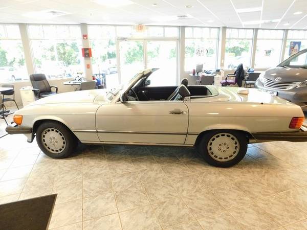 1987 Mercedes-Benz 500-Class 560 SL - BAD CREDIT OK! - cars & trucks... for sale in Chichester, NH – photo 2