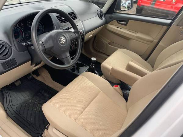 2012 Suxuki SX4 *Manual* - cars & trucks - by dealer - vehicle... for sale in Beloit, WI – photo 8