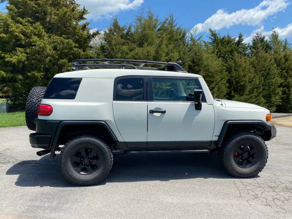 2008 Supercharged FJ Cruiser Trail Teams Edition Overland Special for sale in Crestwood, KY – photo 5