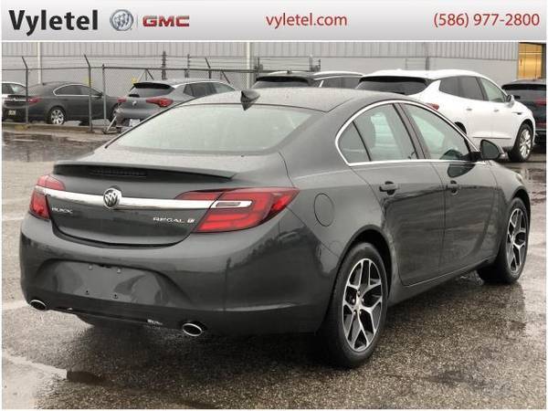 2017 Buick Regal sedan 4dr Sdn Sport Touring FWD - Buick - cars &... for sale in Sterling Heights, MI – photo 3
