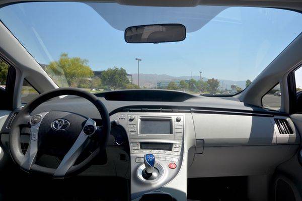 2012 Toyota Prius 3 Financing Available For All Credit! for sale in Los Angeles, CA – photo 19