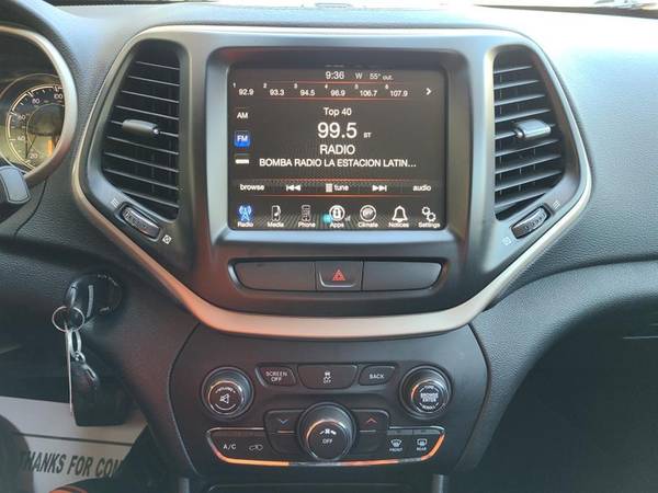 2016 Jeep Cherokee 4WD 4dr Latitude (TOP RATED DEALER AWARD 2018 for sale in Waterbury, CT – photo 15