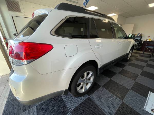 2013 Subaru Outback Limited - - by dealer - vehicle for sale in Naples, FL – photo 11
