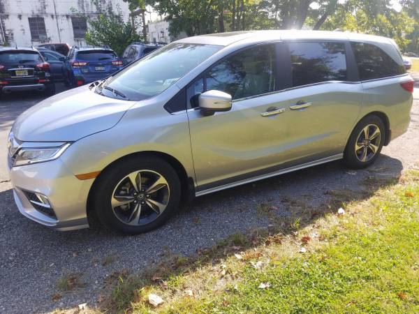 Pristine 2019 Honda Odyssey Touring 2310 miles , Fully loaded! for sale in Philadelphia, PA – photo 16