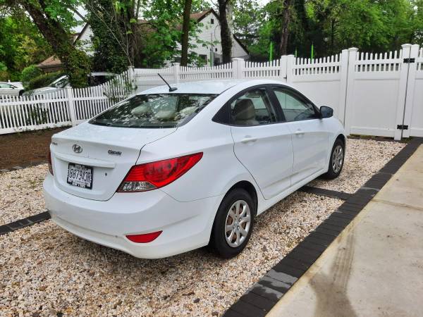 2013 Hyundai Accent for sale in Oceanside, NY – photo 5
