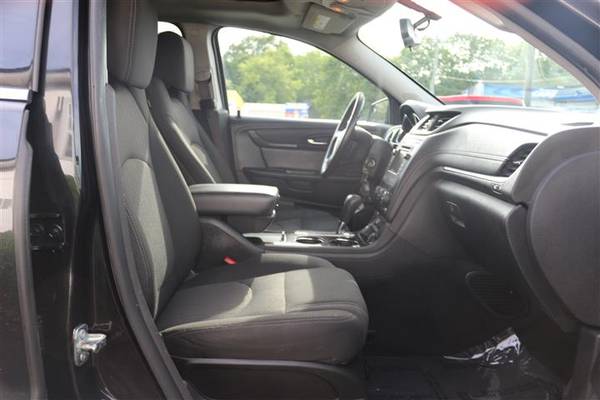 2015 CHEVROLET TRAVERSE, AWD, CLEAN TITLE, 3RD ROW, BACKUP... for sale in Graham, NC – photo 13