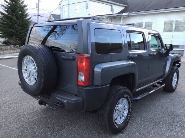 HUMMER H3 - EXCELLENT - cars & trucks - by owner - vehicle... for sale in South River, NY – photo 6