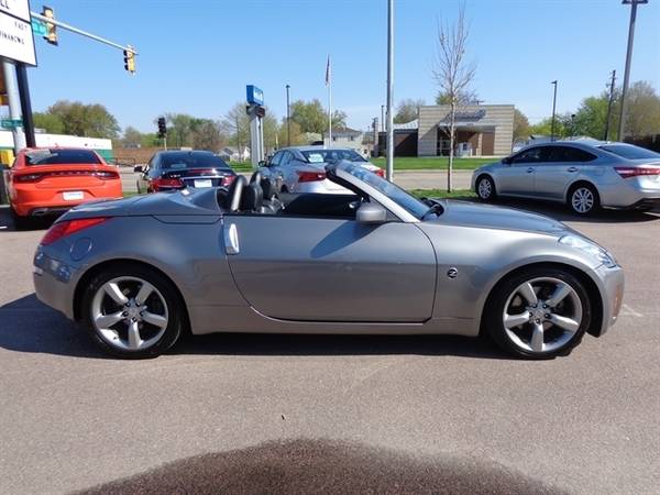 2007 Nissan 350Z Touring (HR, 6-SPEED, NAVIGATION) for sale in Sioux Falls, SD – photo 2