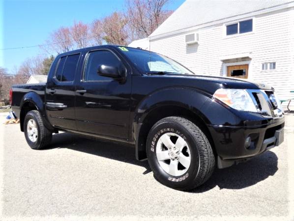 2013 Nissan Frontier Crew Cab 4x4 SV V6 Clean Power IPOD MP3 - cars for sale in Hampton Falls, NH – photo 2