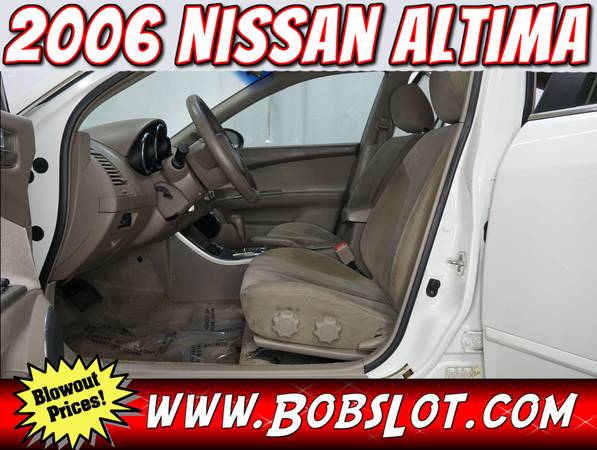2006 Nissan Altima 2 5s - Excellent Condition - - by for sale in Oklahoma City, OK – photo 6