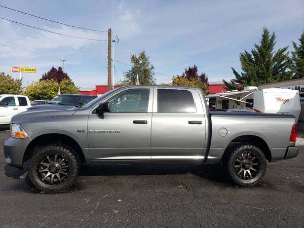 2012 Ram 1500 4WD Crew Cab 140.5" Express for sale in Reno, NV – photo 2