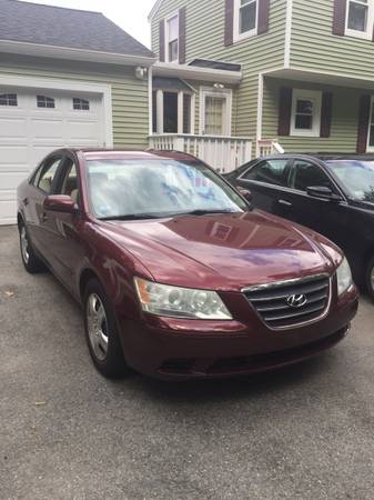 2010 HYUNDAY SONATA - cars & trucks - by dealer - vehicle automotive... for sale in Lowell, MA – photo 3
