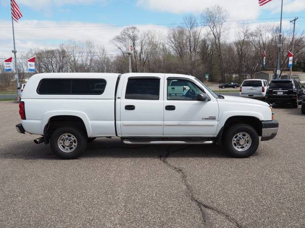 2004 Chevrolet Chevy Silverado 2500HD LT - - by dealer for sale in Inver Grove Heights, MN – photo 2