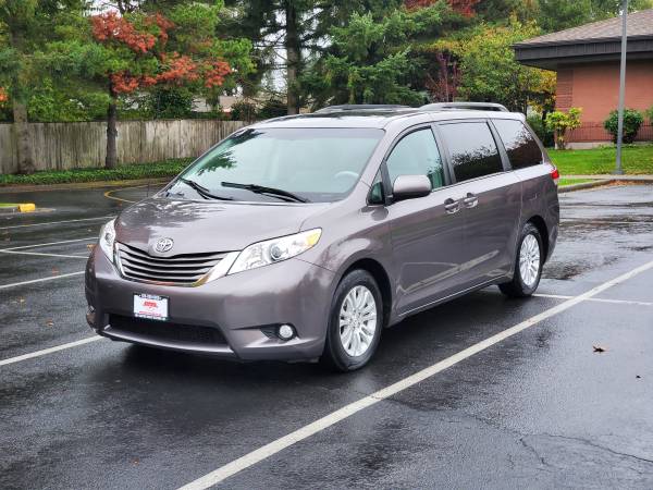 2011 Toyota Sienna XLE * 8 Passenger * 3rd Row seat * Clean Title * for sale in Lynnwood, WA