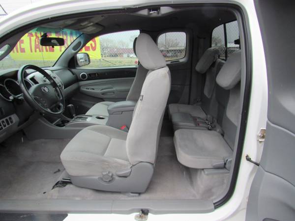 2011 Toyota Tacoma 4WD Access I4 MT (Natl) - - by for sale in VADNAIS HEIGHTS, MN – photo 9