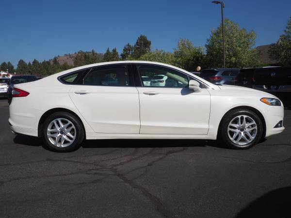 2014 Ford Fusion SE - - by dealer - vehicle automotive for sale in Bend, OR – photo 3