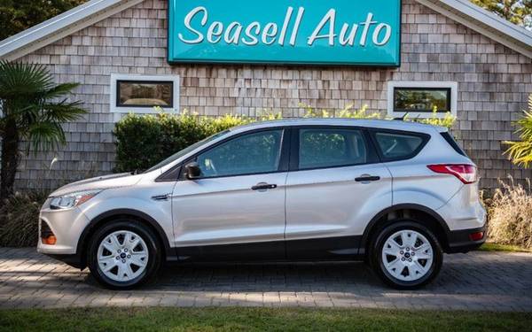 2014 Ford Escape - - cars & trucks - by dealer - vehicle automotive... for sale in Wilmington, NC – photo 2