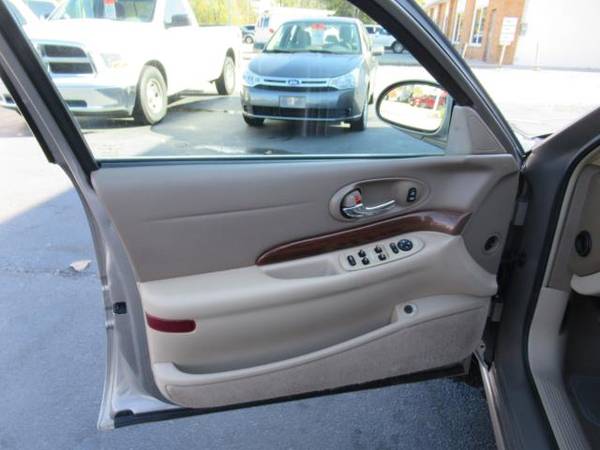 2004 Buick LeSabre !! only 67k !! - cars & trucks - by dealer -... for sale in North Ridgeville, OH – photo 19