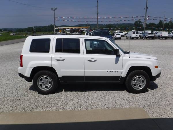 2013 Jeep Patriot 4WD 4dr Sport - cars & trucks - by dealer -... for sale in Wheelersburg, OH – photo 2