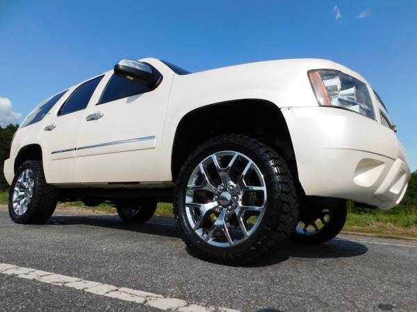 LIFTED 13 CHEVY TAHOE LTZ 4X4 LEATHER *SUNROOF* NEW 33X12.50'S... for sale in KERNERSVILLE, NC – photo 2