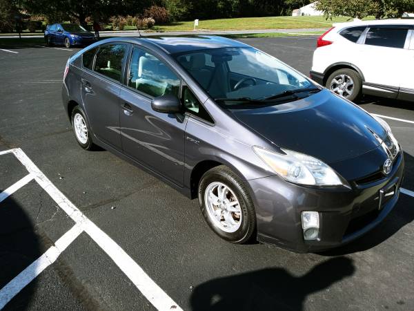 2011 Toyota Prius Hybrid - cars & trucks - by owner - vehicle... for sale in Lebanon, PA – photo 7