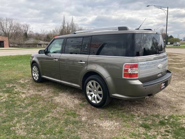 2012 Ford Flex Liminted AWD - - by dealer - vehicle for sale in Other, IA – photo 4