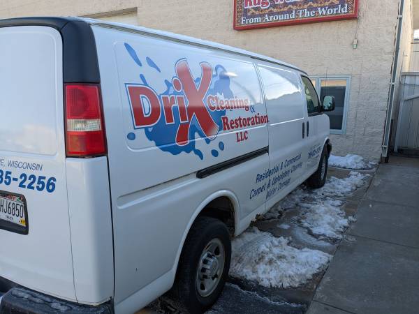 2005 GMC 2500 Cargo Service Van obo for sale in Eau Claire, WI – photo 3