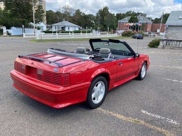 1993 Ford Mustang 2dr GT Convertible -EASY FINANCING AVAILABLE -... for sale in Bridgeport, NY – photo 12