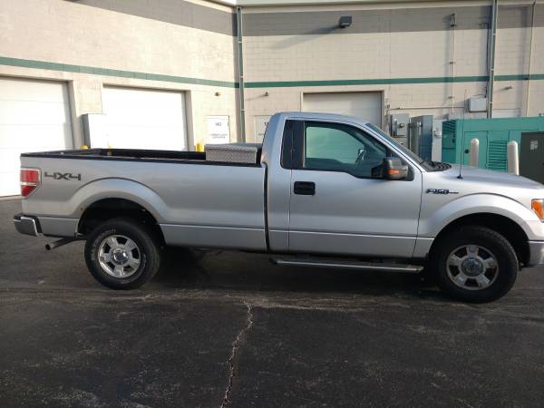 2011 Ford F150 4WD XLT Regular Cab for sale in Waukesha, WI – photo 4