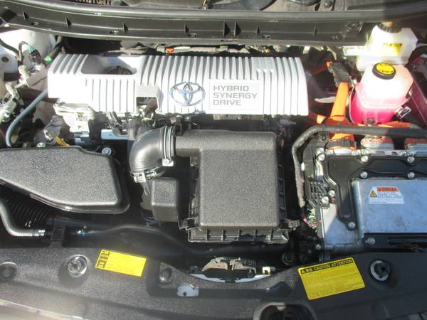 2010 Toyota Prius V Premium Hatchback/Pkg 6/1 Owner/Clean Car Fax -... for sale in Phoenix, AZ – photo 11