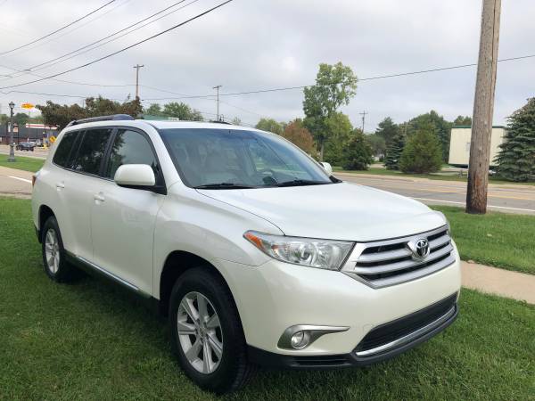 2012 TOYOTA HIGHLANDER..AWD..ONE OWNER..THIRD ROW..FINANCING OPTIONS! for sale in Holly, MI – photo 7