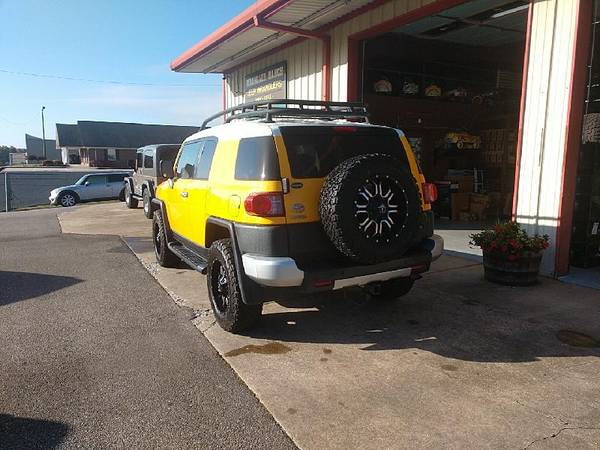 2007 Toyota FJ Cruiser 4WD AT - cars & trucks - by dealer - vehicle... for sale in Cleveland, SC – photo 8