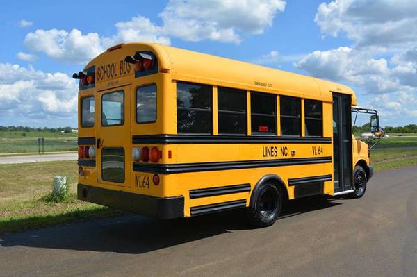 2008 Chevrolet Express G3500 Mini School Bus for sale in Cedar Rapids, IA – photo 8
