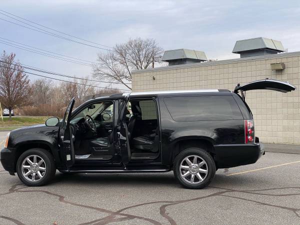 2008 GMC YUKON XL DENALI - cars & trucks - by owner - vehicle... for sale in Trumbull, NY – photo 20